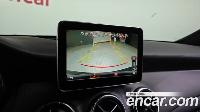 Mercedes-Benz CLA-Class 2016 — photo 14