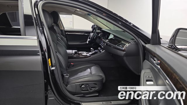 Genesis G90 2019 — photo 18