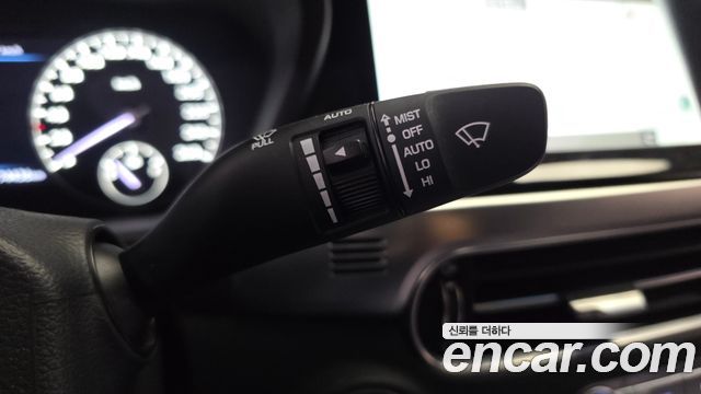 Genesis G90 2019 — photo 29