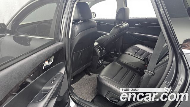 Kia Sorento 2015 — photo 23