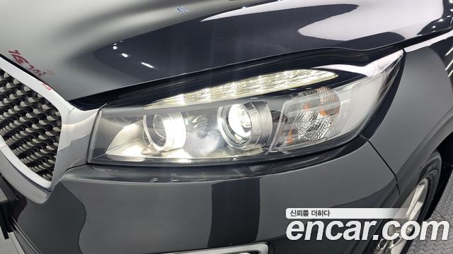 Kia Sorento 2015 — photo 8