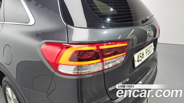 Kia Sorento 2015 — photo 9