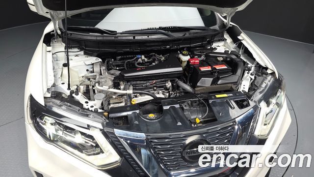 Nissan X-Trail 2018 — photo 6