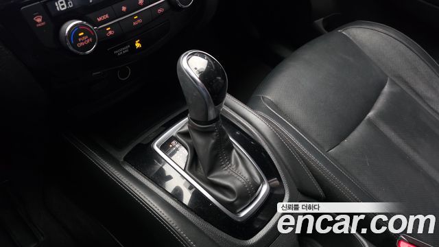 Nissan X-Trail 2018 — photo 12