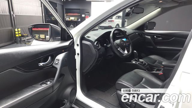 Nissan X-Trail 2018 — photo 13