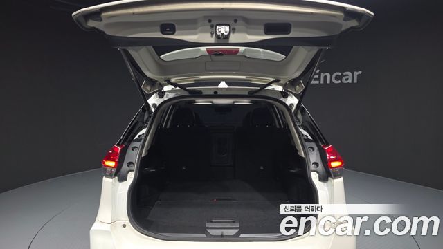 Nissan X-Trail 2018 — photo 26