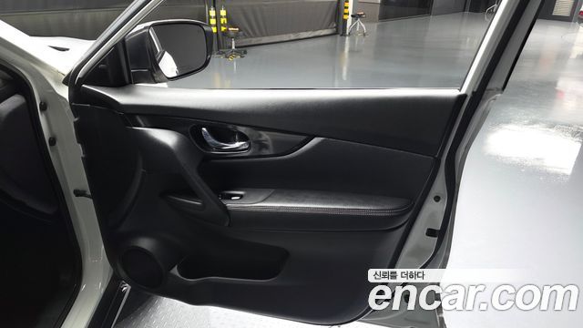 Nissan X-Trail 2018 — photo 14