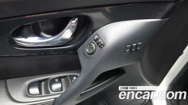 Nissan X-Trail 2018 — photo 30