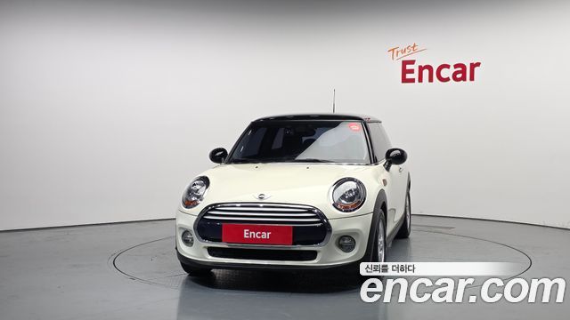 Mini Cooper 2015 — photo 3