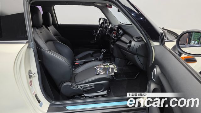 Mini Cooper 2015 — photo 11