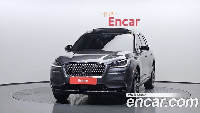 Lincoln Corsair 2022 — photo 3