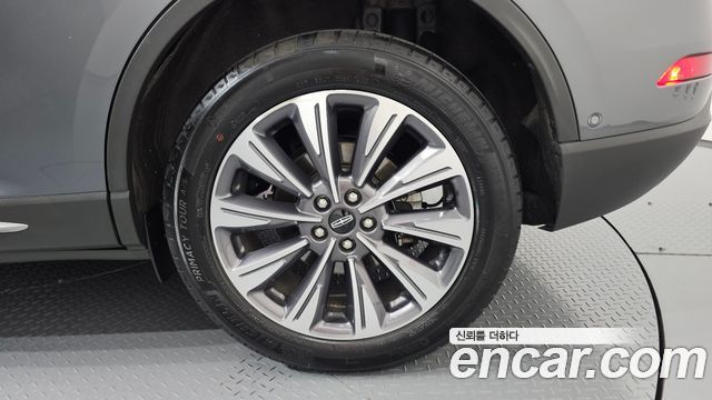 Lincoln Corsair 2022 — photo 7