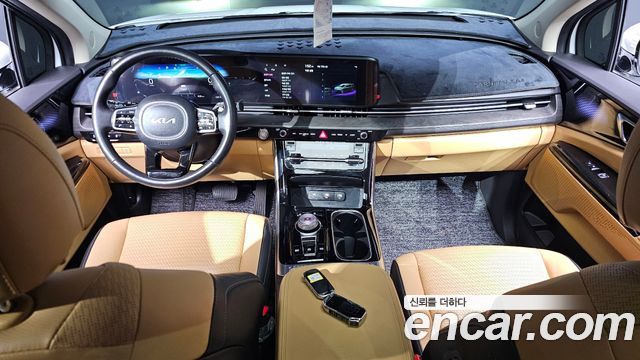 Kia Canival 2023 — photo 10
