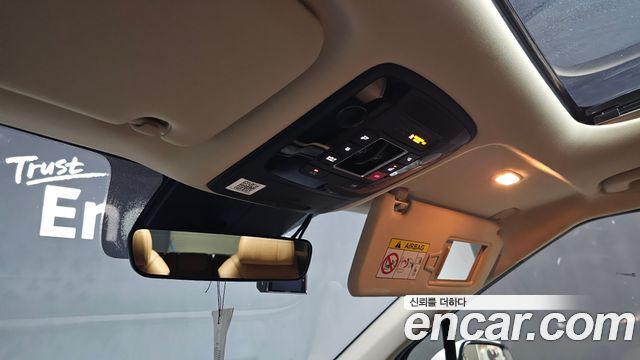 Kia Canival 2023 — photo 24
