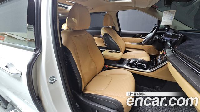 Kia Canival 2023 — photo 27