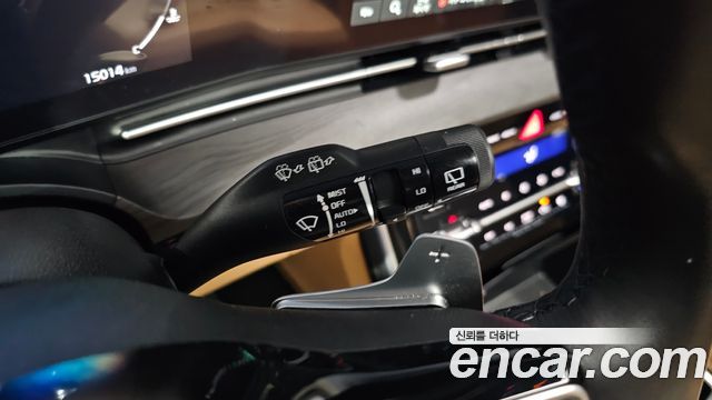 Kia Canival 2023 — photo 29