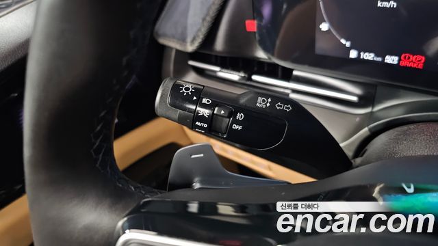 Kia Canival 2023 — photo 35