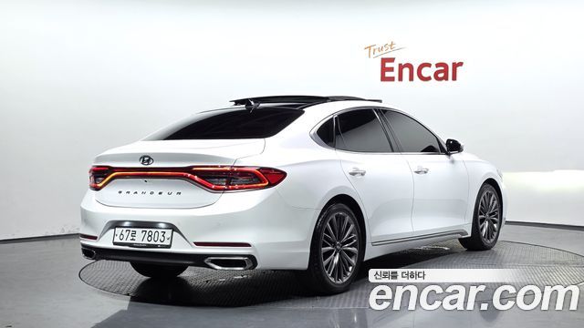 Hyundai Grandeur 2018 — photo 2