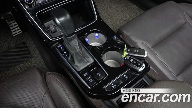 Hyundai Grandeur 2018 — photo 9