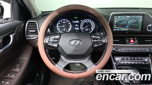 Hyundai Grandeur 2018 — photo 12