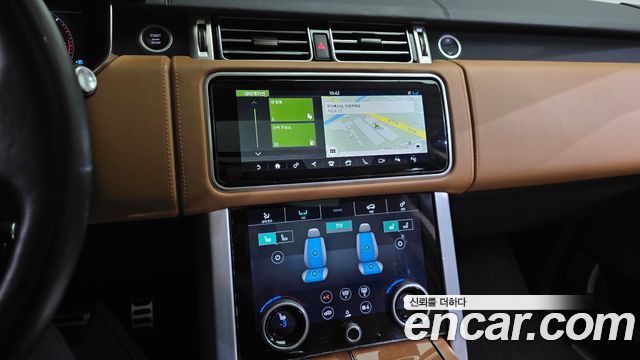 Land Rover Range Rover 2018 — photo 19