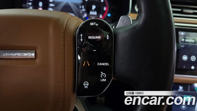 Land Rover Range Rover 2018 — photo 23