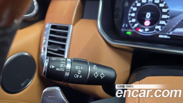 Land Rover Range Rover 2018 — photo 29