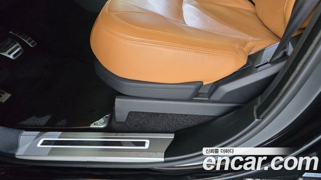 Land Rover Range Rover 2018 — photo 34