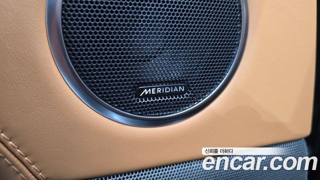 Land Rover Range Rover 2018 — photo 36