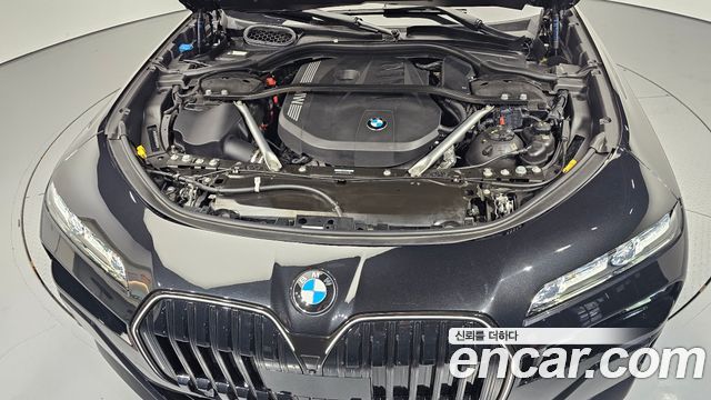 BMW 7-Series 2024 — photo 6
