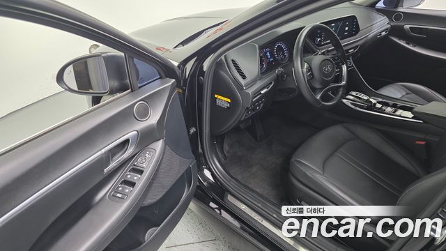 Hyundai Sonata 2020 — photo 11