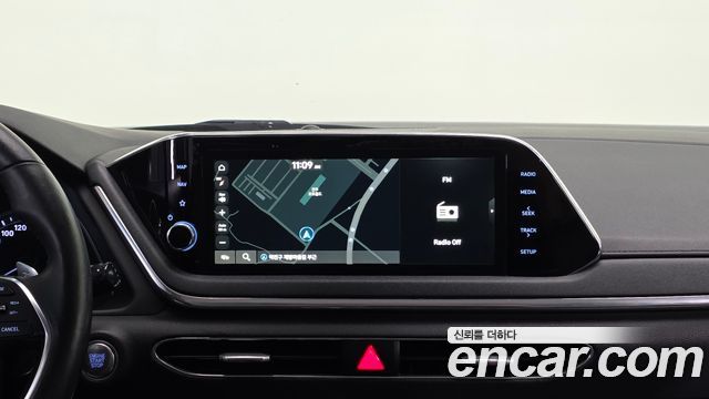 Hyundai Sonata 2020 — photo 16