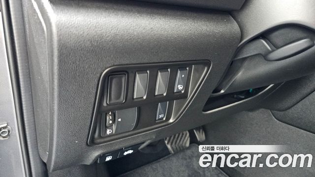Renault Korea QM6 2023 — photo 22