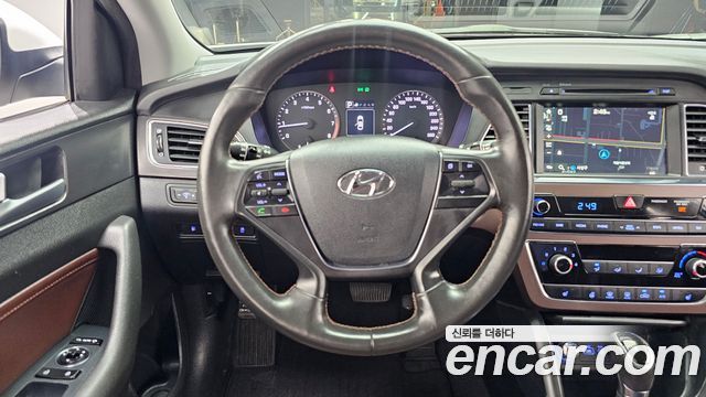Hyundai Sonata 2017 — photo 19