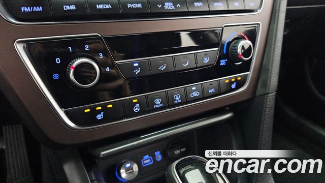 Hyundai Sonata 2017 — photo 30