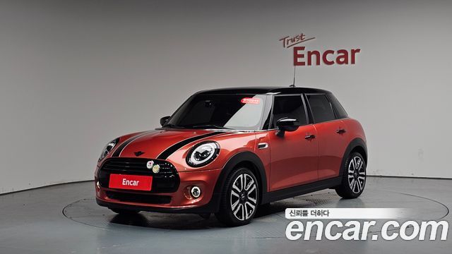 Mini Cooper 2020 — photo 31