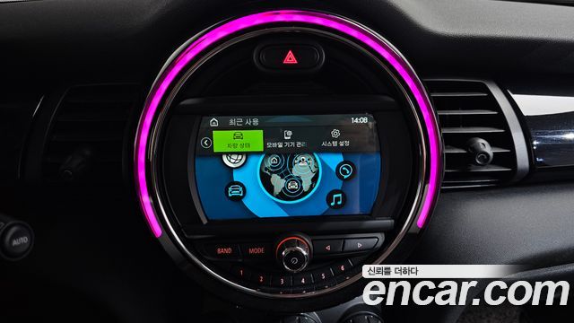 Mini Cooper 2020 — photo 20