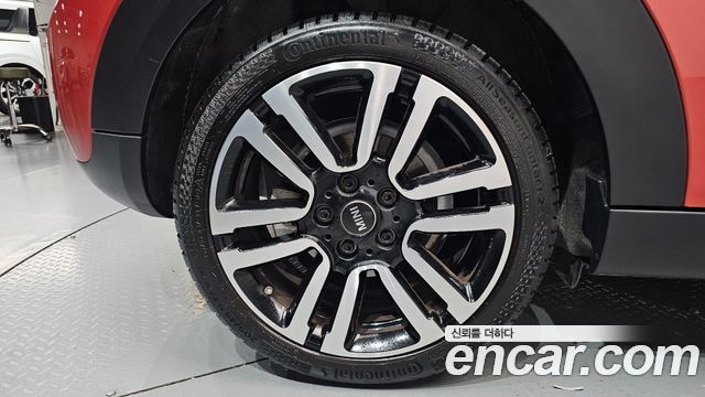 Mini Cooper 2020 — photo 7