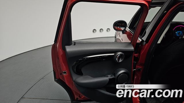 Mini Cooper 2020 — photo 15