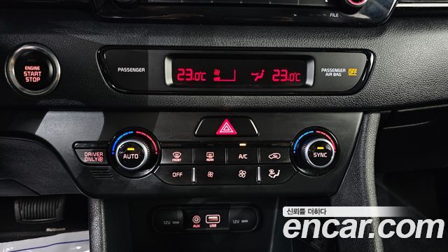 Kia Niro 2017 — photo 17