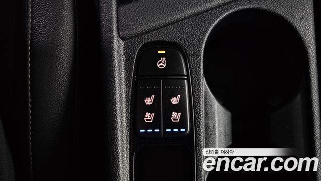 Kia Niro 2017 — photo 18