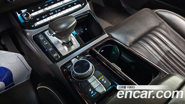 Genesis EQ900 2018 — photo 9