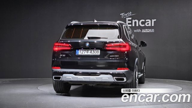 BMW X5 2021 — photo 4