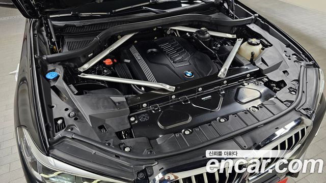 BMW X5 2021 — photo 6