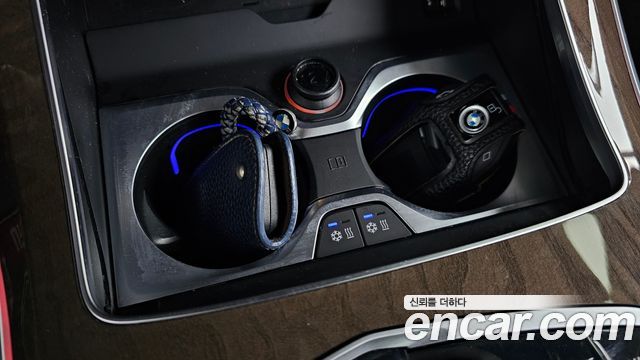 BMW X5 2021 — photo 23