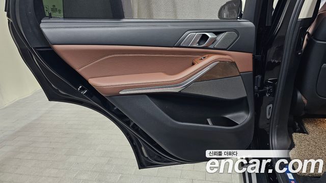 BMW X5 2021 — photo 15