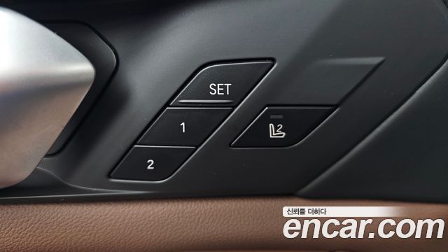 BMW X5 2021 — photo 34