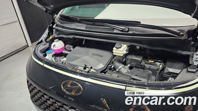 Hyundai Staria 2022 — photo 6