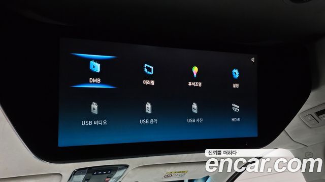 Hyundai Staria 2022 — photo 23
