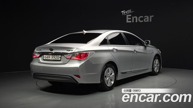 Hyundai Sonata 2014 — photo 2
